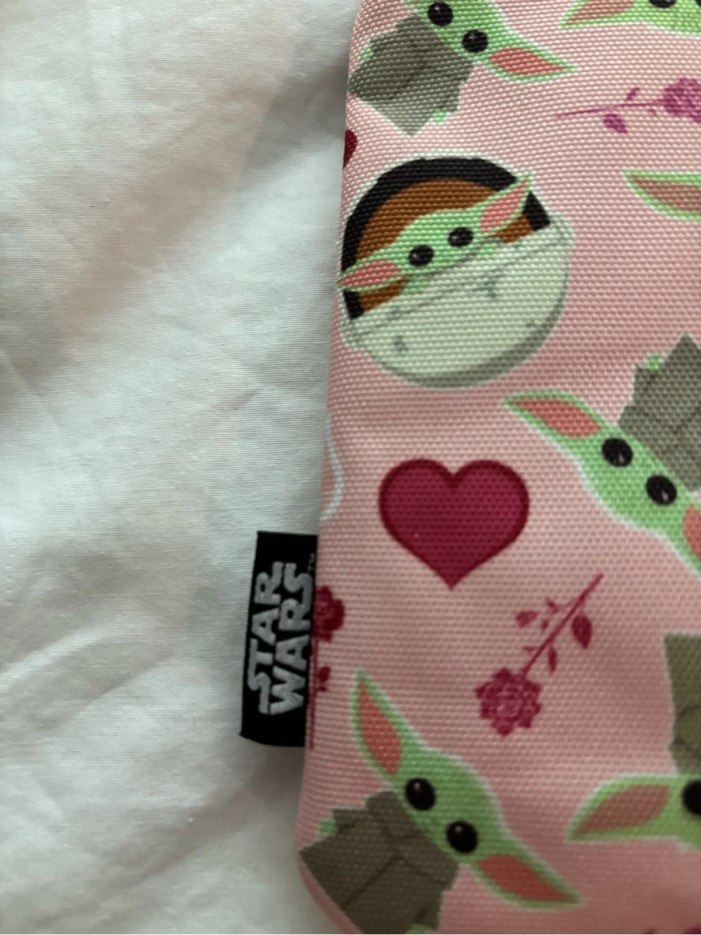 Star Wars Baby Yoda Lounge-fly Silver Zipper Cosmetic Pouch Accents
